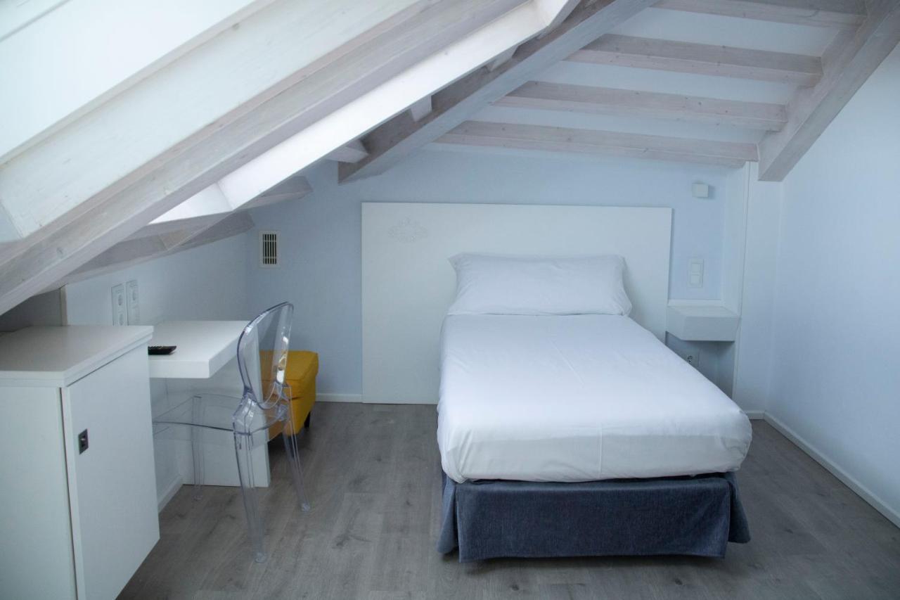 Hotel Alda San Bieito Santiago de Compostela Kültér fotó